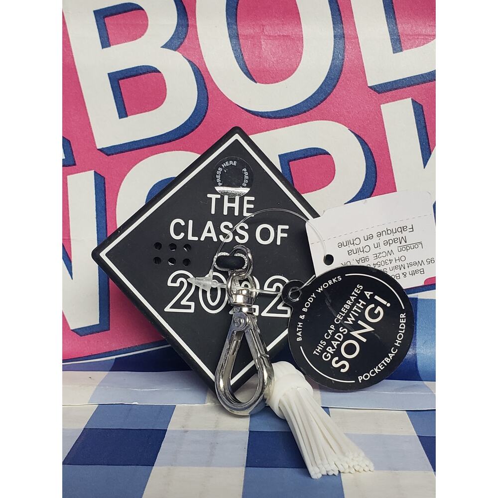 BBW Noise Making 2022 Graduation Cap PocketBac Holder
